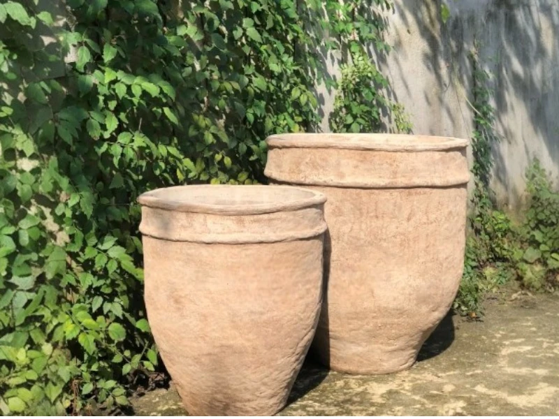 Vintage Age pottery khurja dnf ceramics
