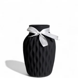 Noir Ribbon Vase