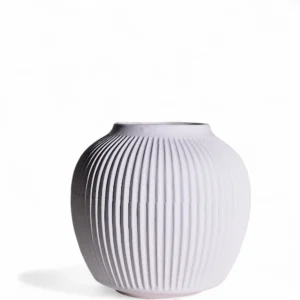 White Ivory Ribbed Flower Vase