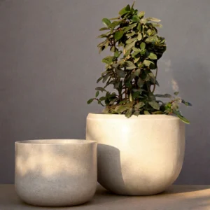 Florence Stone-Finish Fiberglass Planter – Set of 2