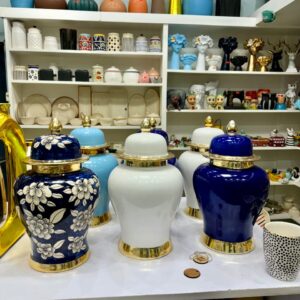 Regal Luxe Ceramic Ginger Jar – Gold Accent Series