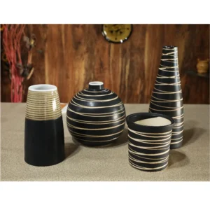 Noir Dune Decorative Collection