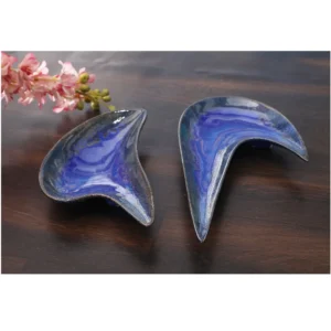 Indigo Wave Sculpted Dishes – Set of 2