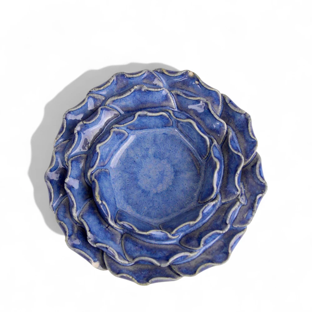 Deep Blue Petal-Edge Ceramic Tealight Diya